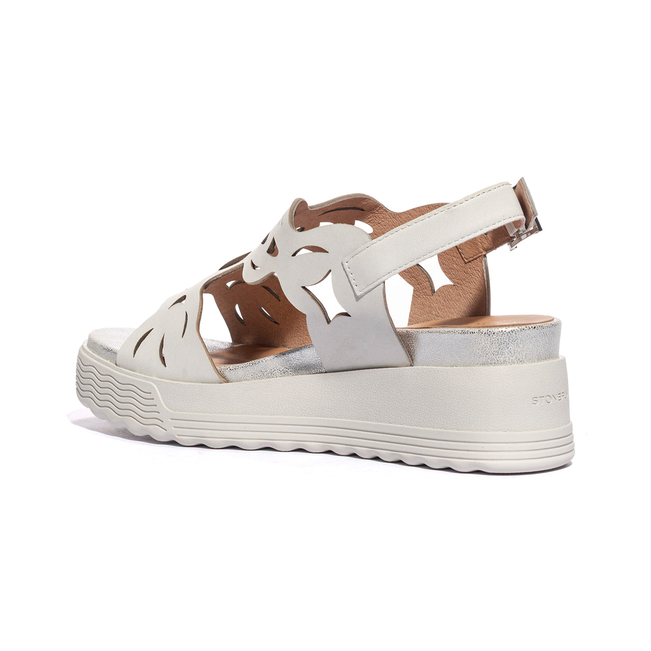 STONEFLY 220902CLOUD WHITE