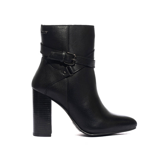 Stivaletti Osey Tr0120 Testa Di NERO