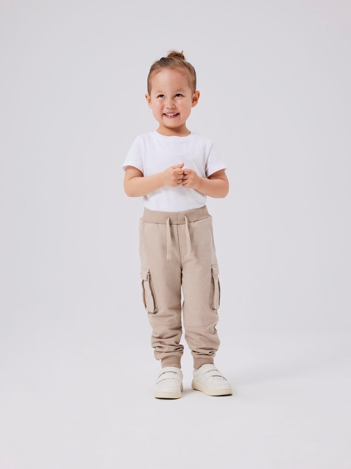 Pantaloni Name It NMNOLI SWEAT PANT UNB NOOS PURE CASHMERE