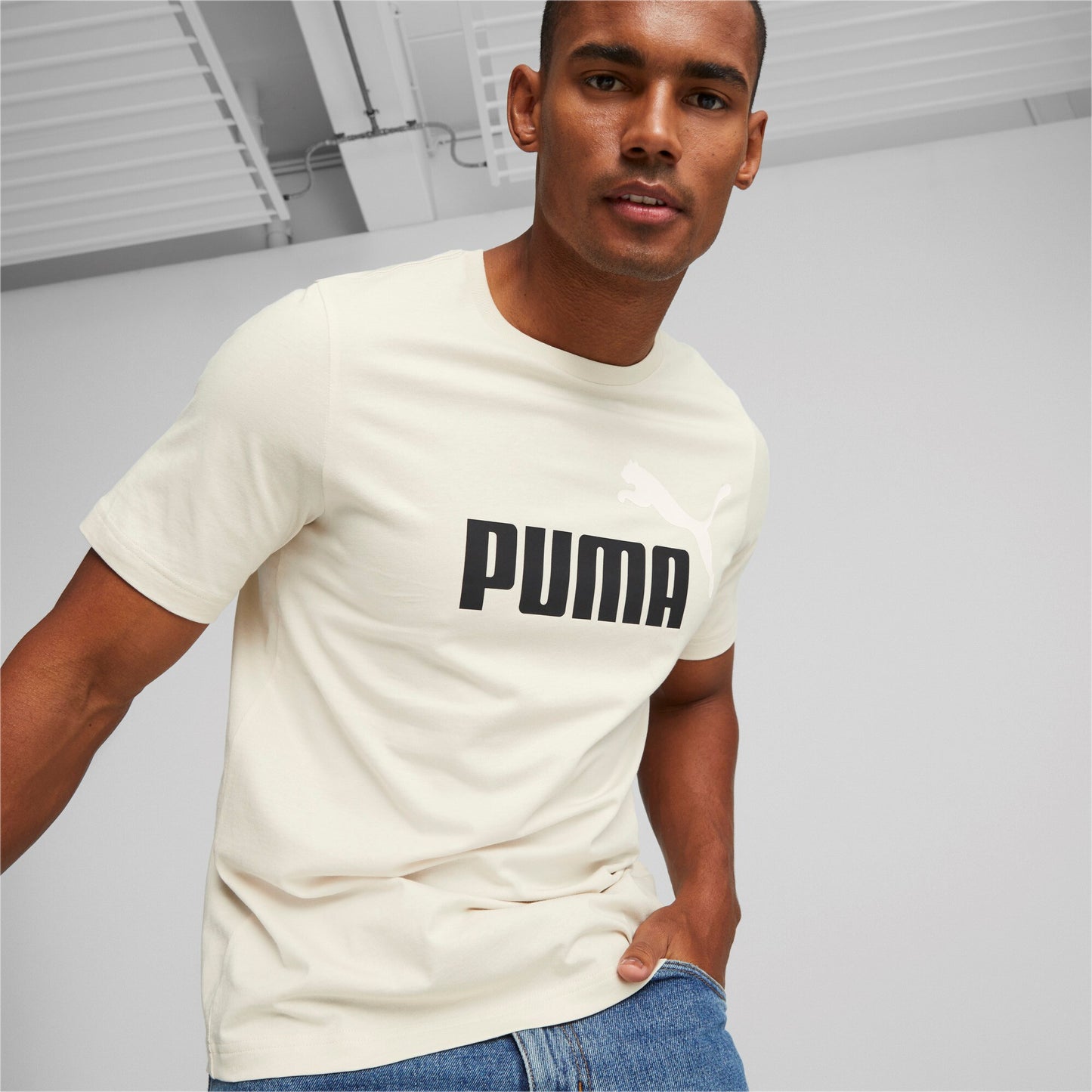 T-Shirt Puma ESS+ 2 Col Logo Tee Bianca