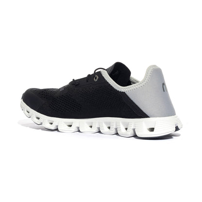 Sneakers On Running Cloud 5 Coast Nere