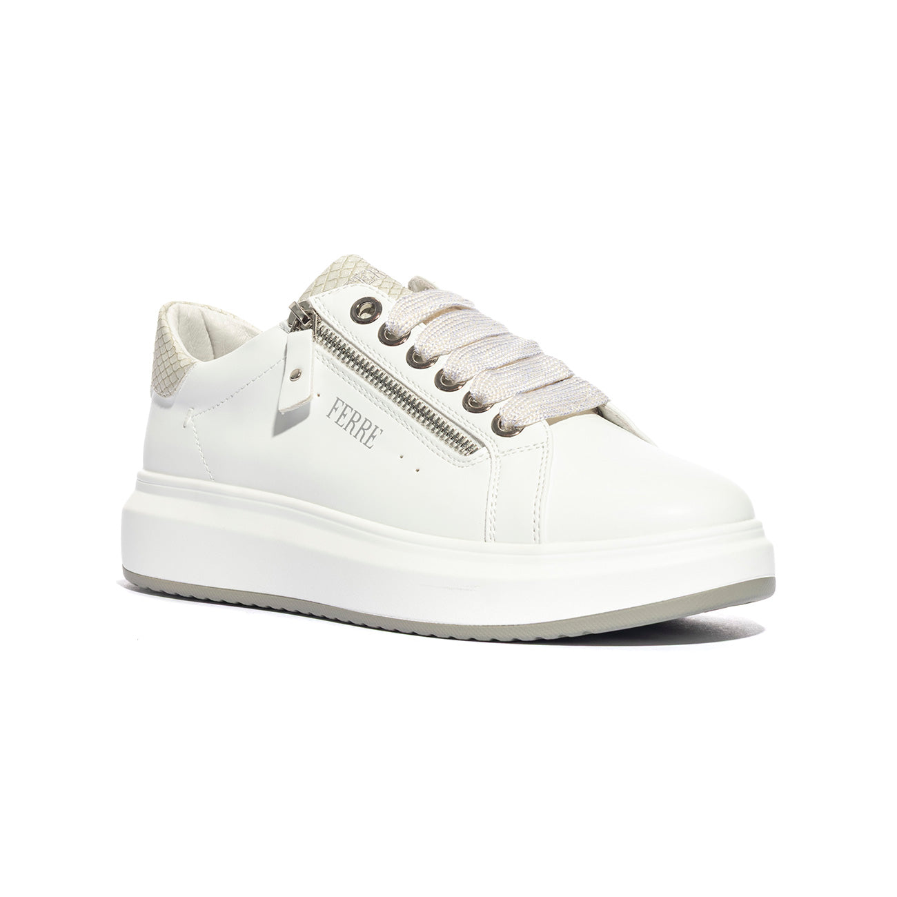 FERRÈ F160WHITE SILVER