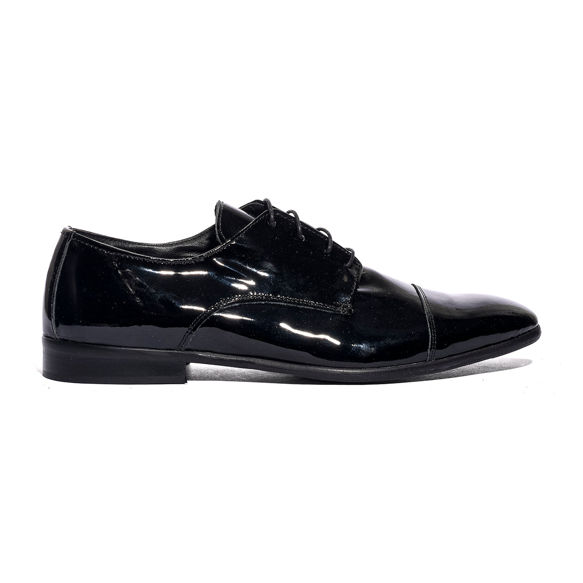 VARESE 111 VERNICE NERO Stringata Uomo 