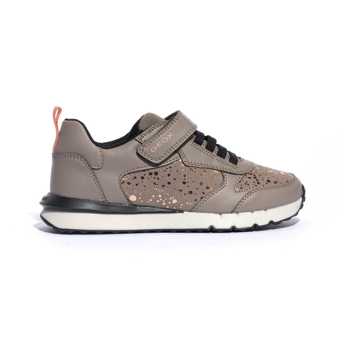 GEOX J46GZB 0BCBL DK BEIGE  C5005 Sneakers Bambina 